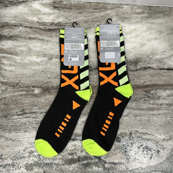 NWT Disney Parks Star Command XL-15 Buzz Lightyear Crew Socks Size 6-12 2 Pairs - Picture 4 of 7